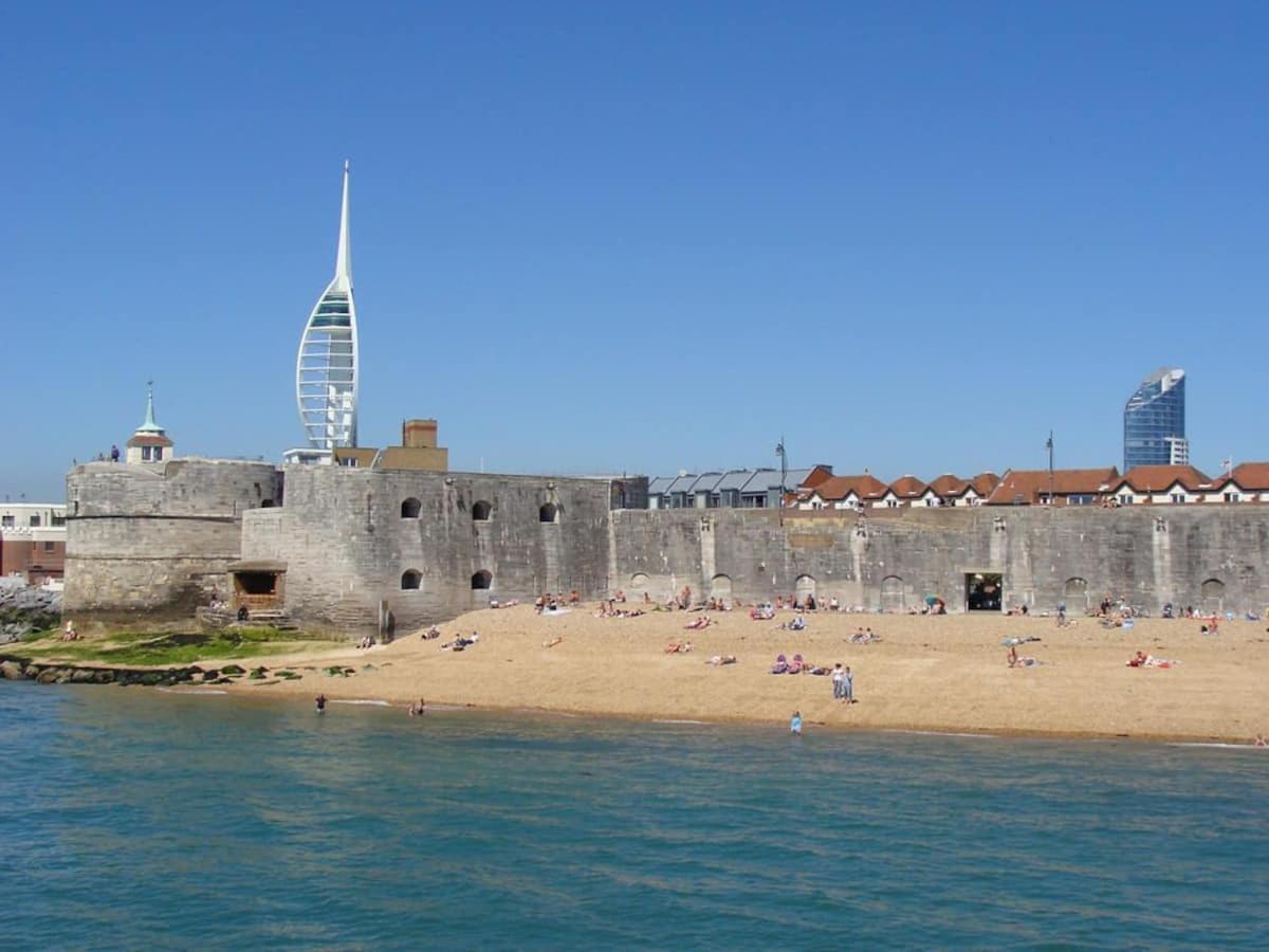 شقة Garden Flat In The Heart Of Southsea بورتسماوث المظهر الخارجي الصورة